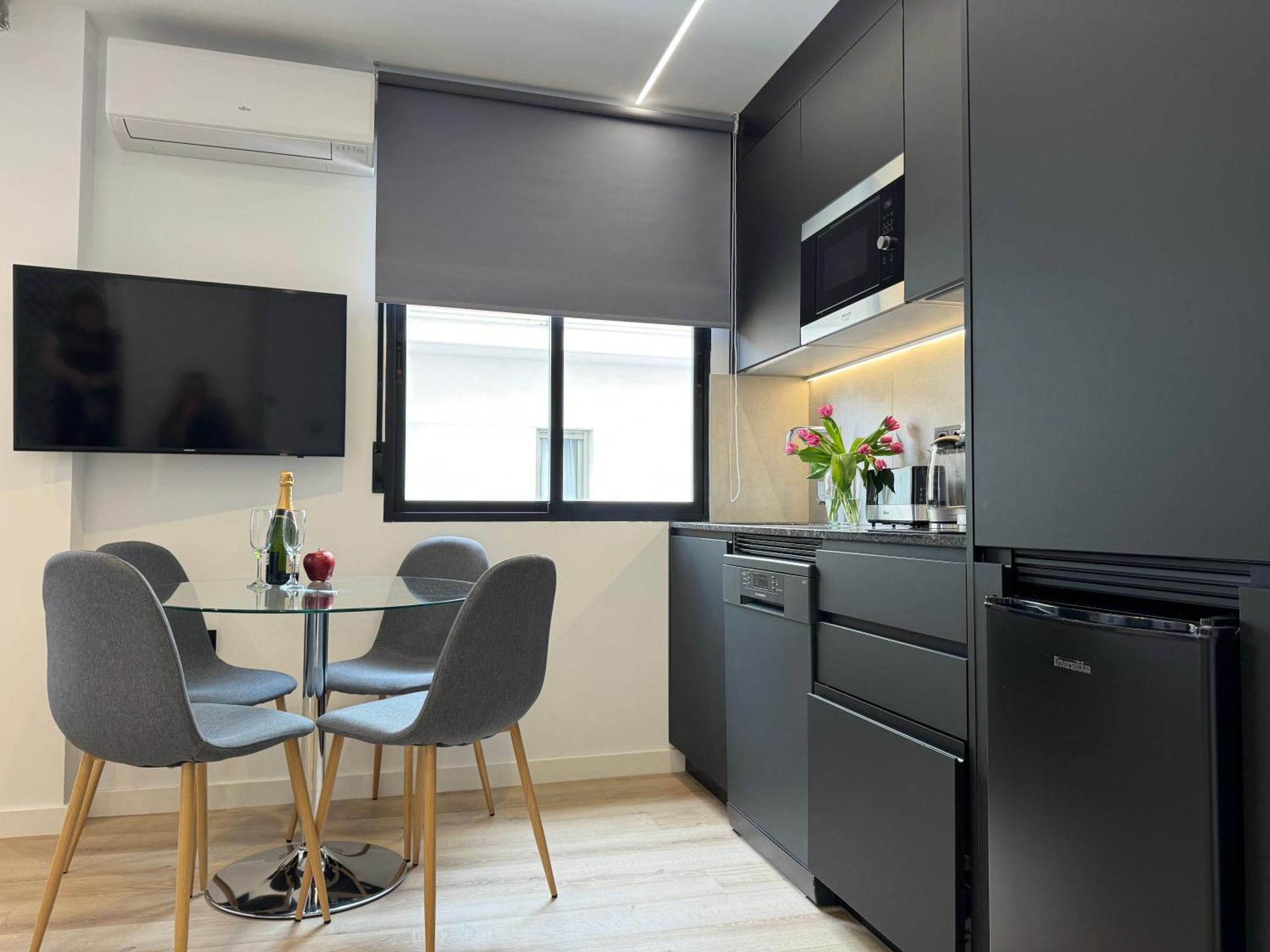 Apart-Hotel Happy Life Аликанте Экстерьер фото